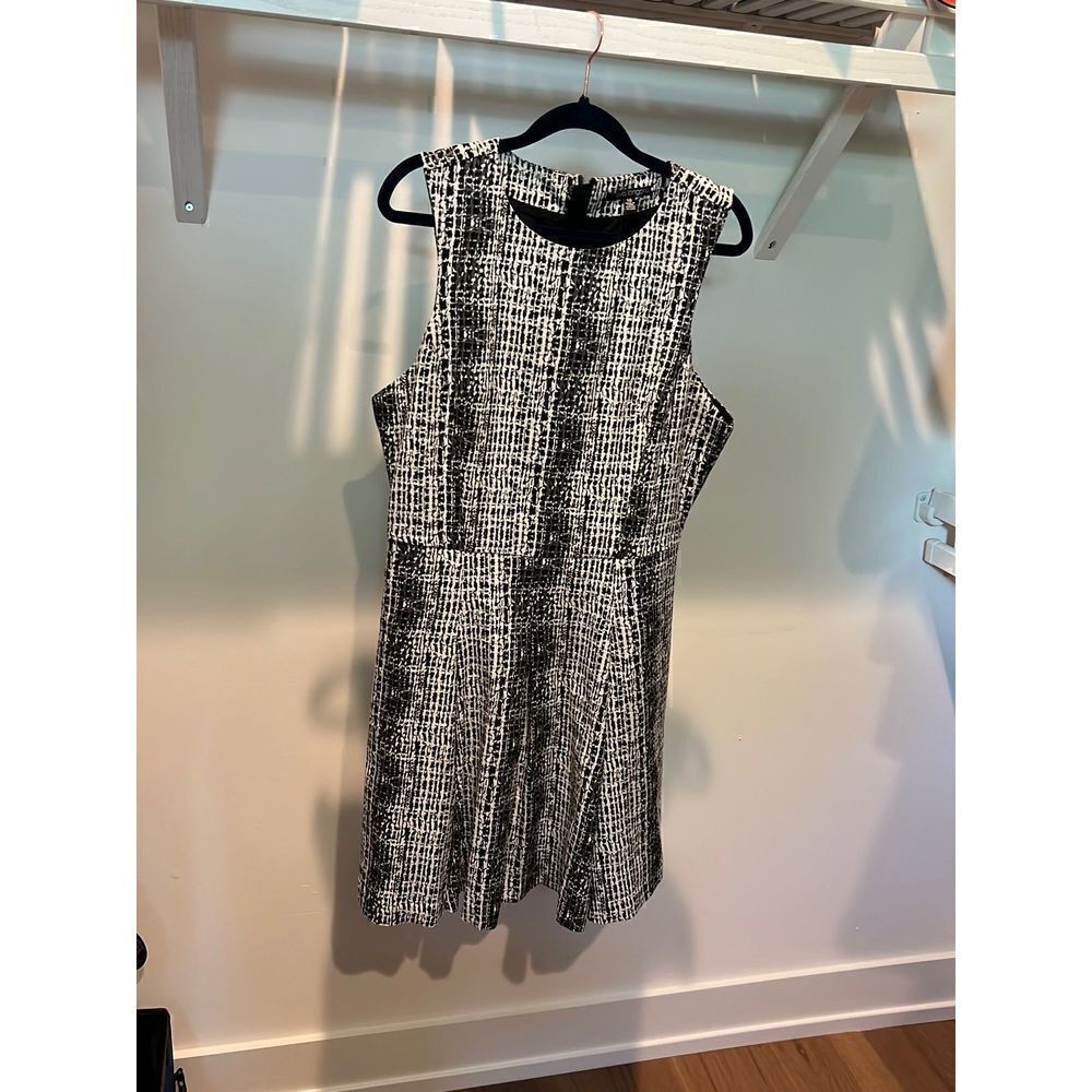 Eva Longoria printed sleeveless A-line fit and flare double-lined professional w